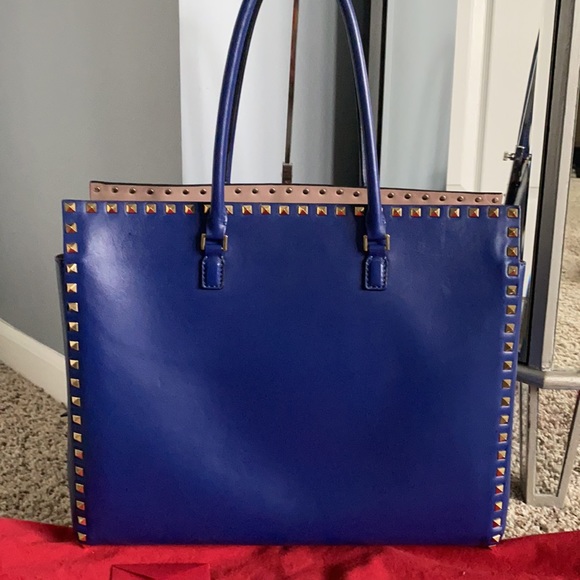 RARE Valentino Rockstud tote in cobalt blue - Picture 2 of 13